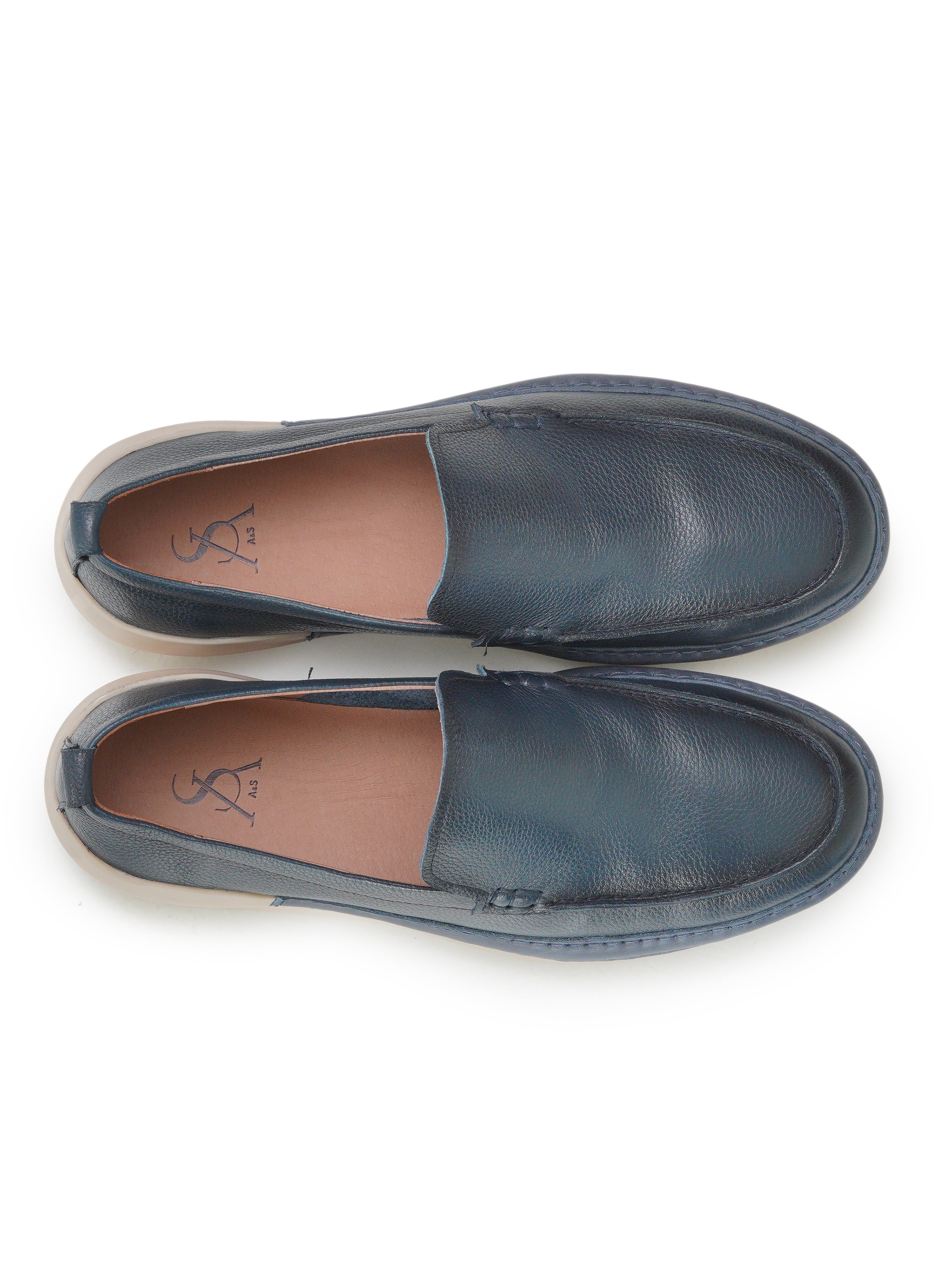 Everyday leather loafers