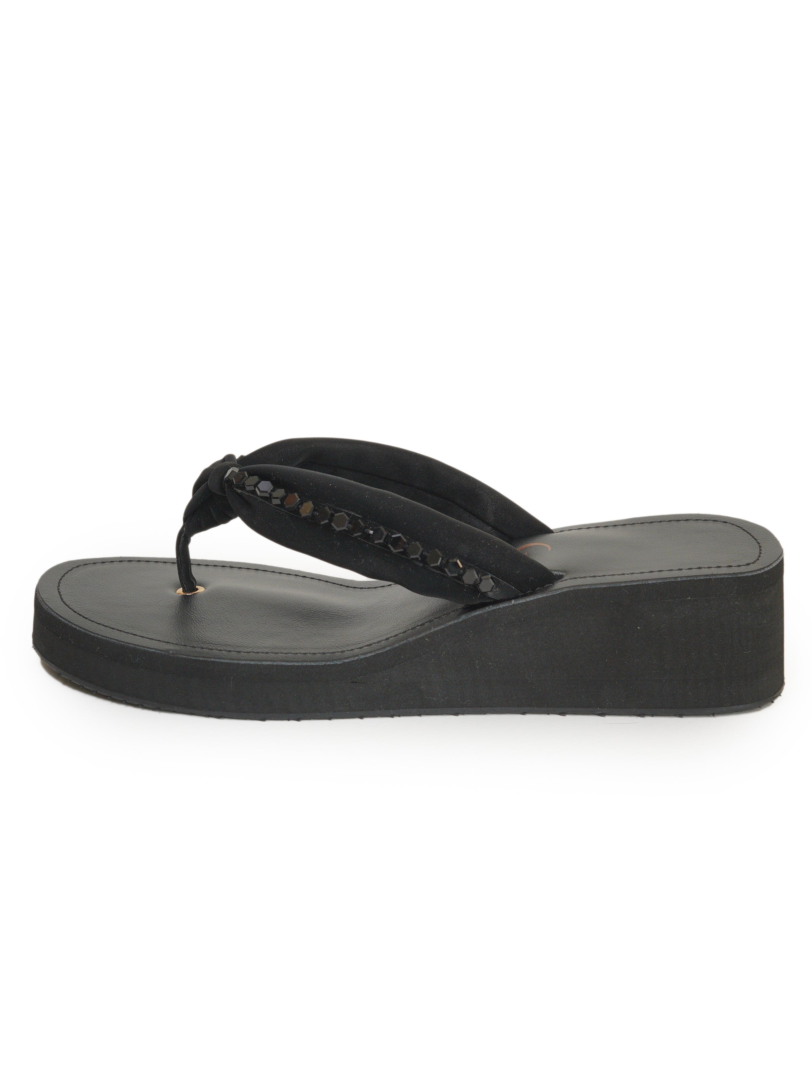 Knotted Studded Detail Strap Round Toe Platform Sandals
