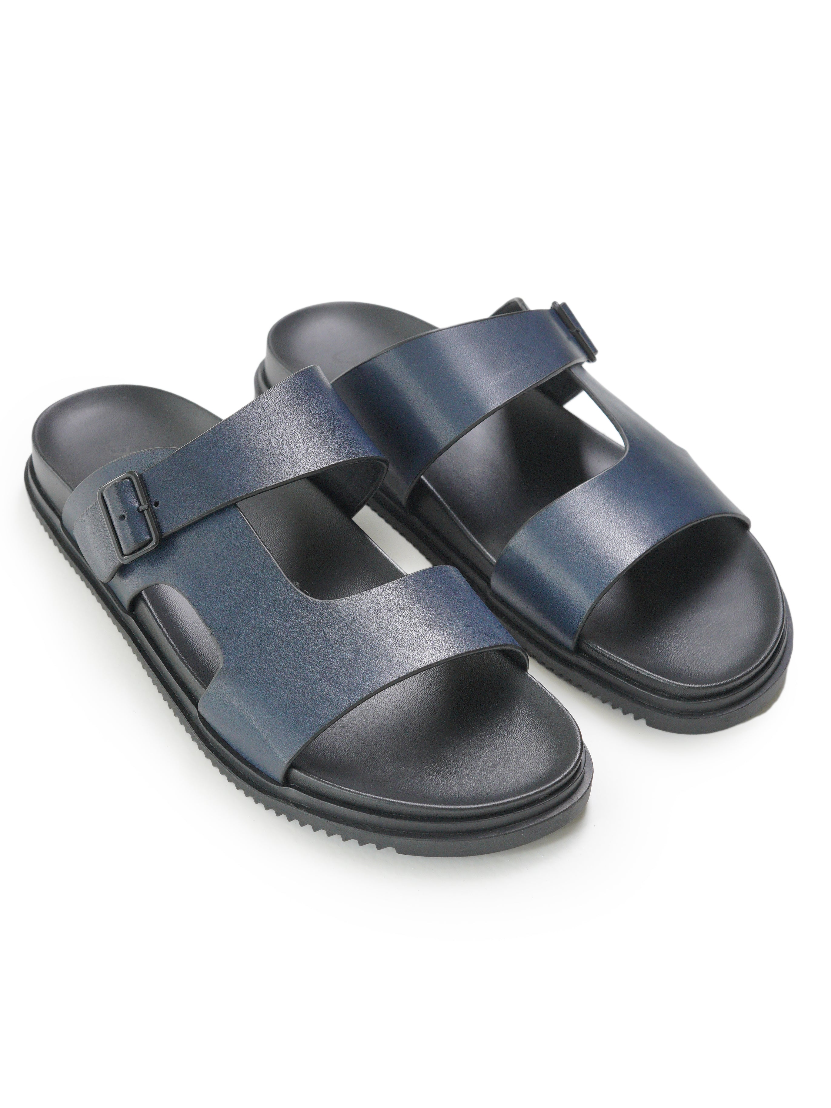 Double strap sandals with buckle