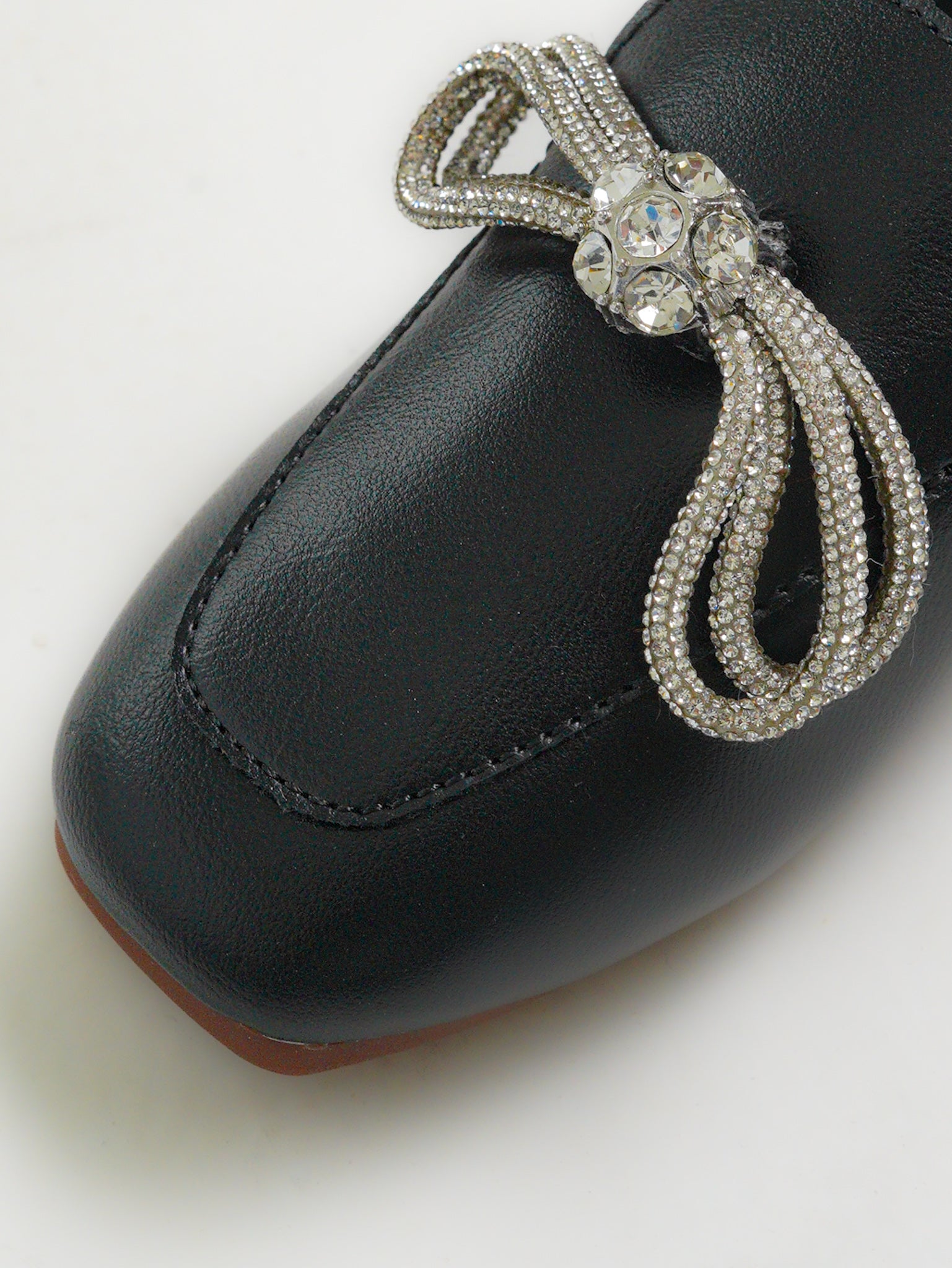 BOW DETAIL MULES
