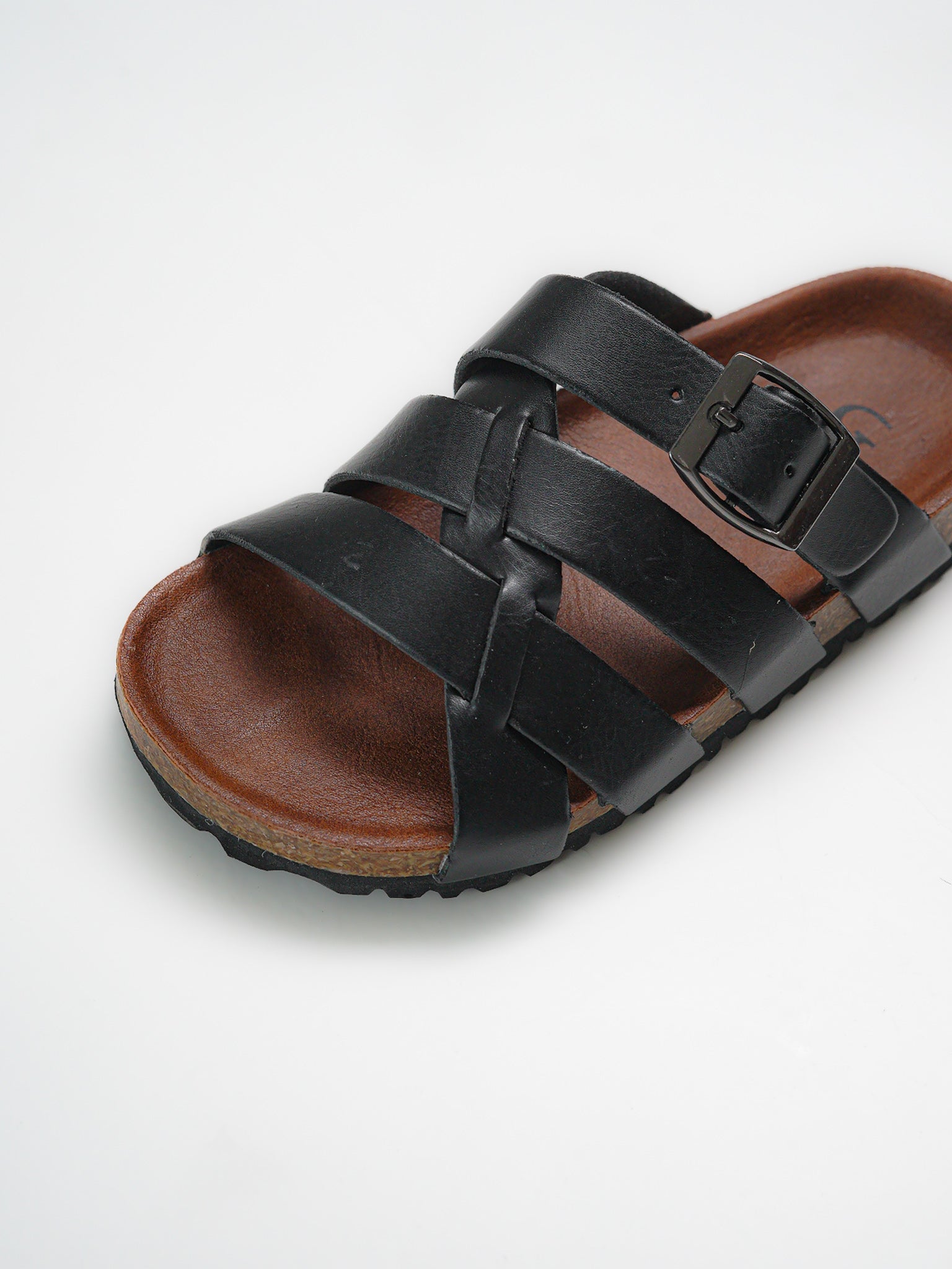 Dual strap cross sandals