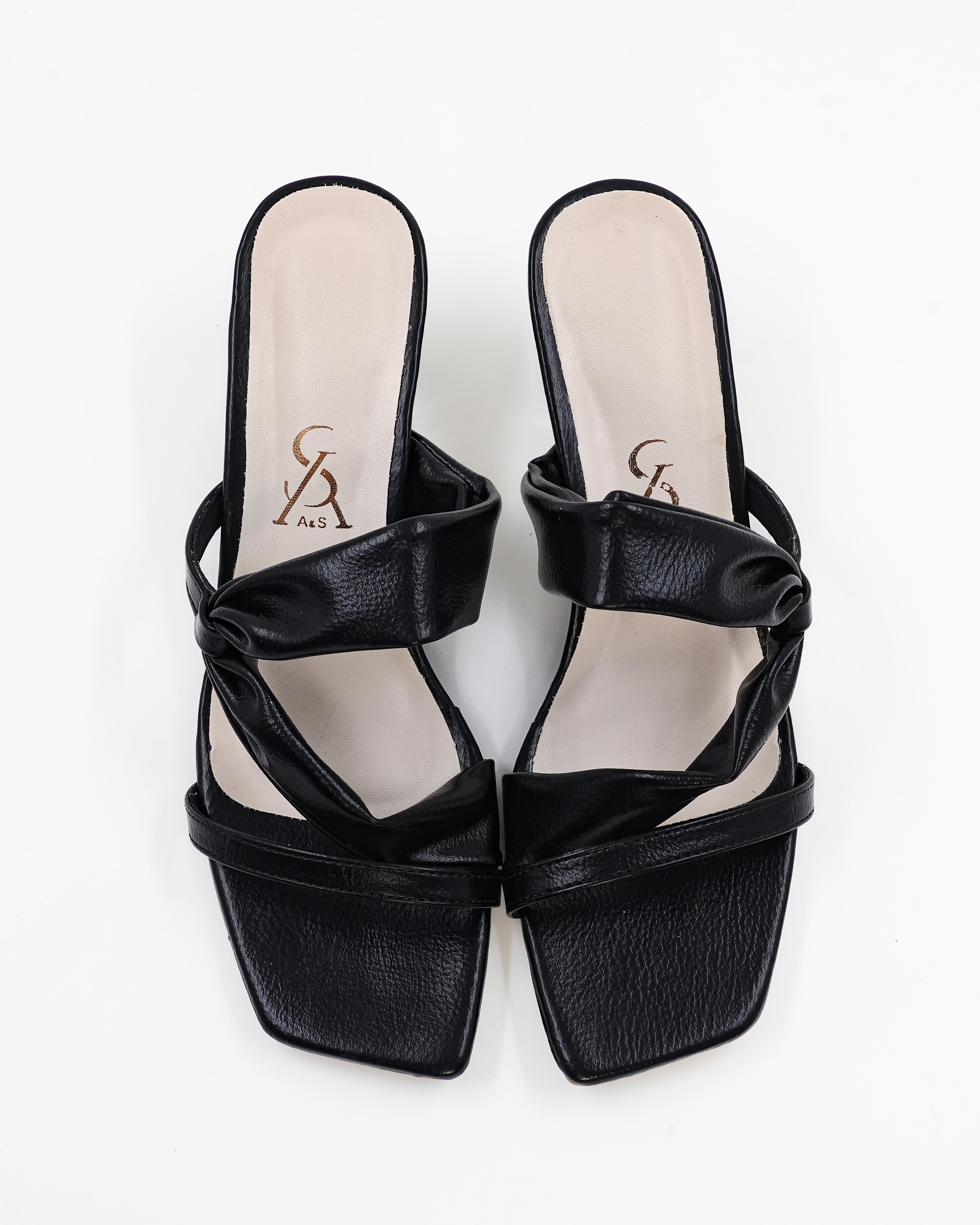 Knotted Strap Detail Kitten Heels