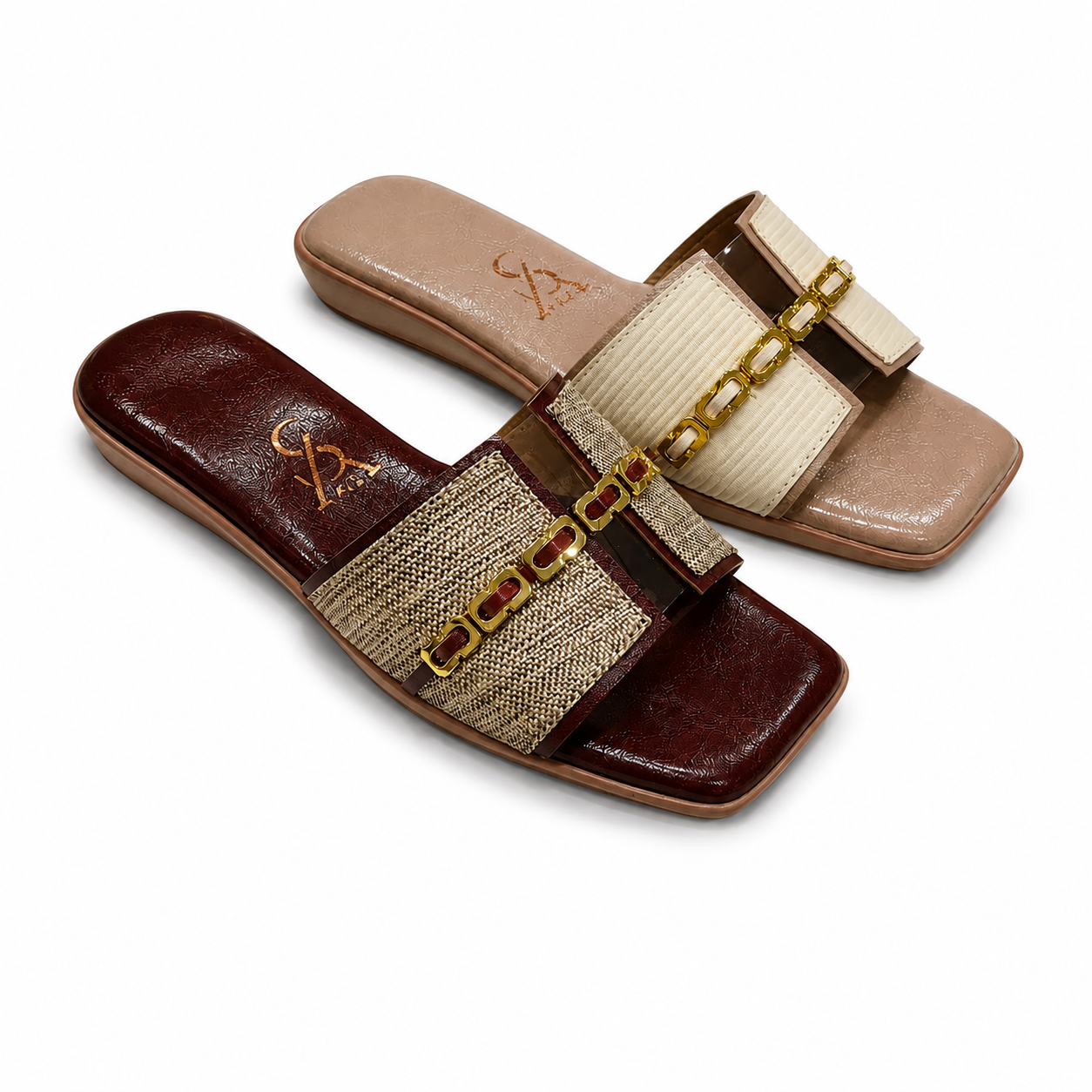 Interlink chain detail flats
