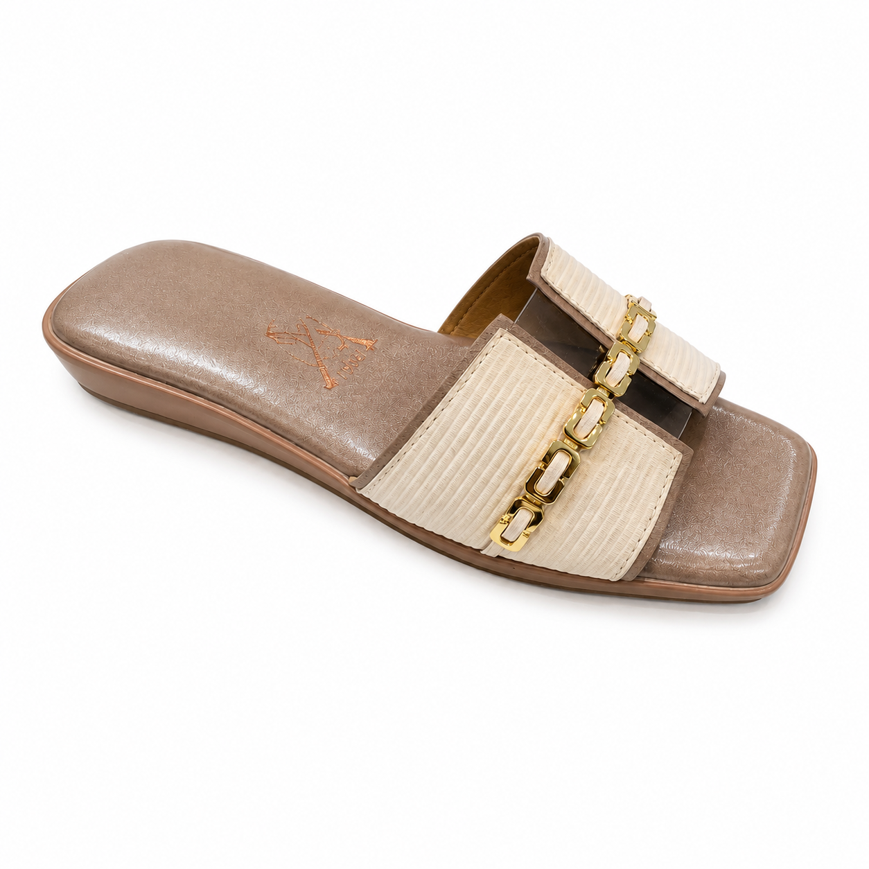 Interlink chain detail flats
