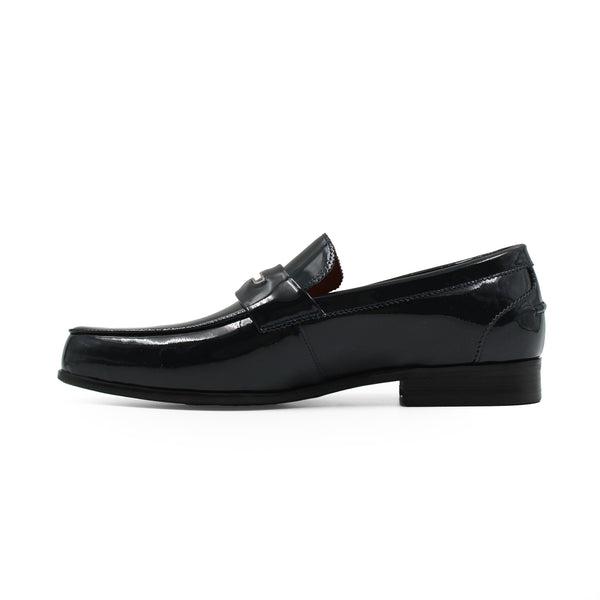 PATENT LEATHER LOAFER WITH METAL DETAIL