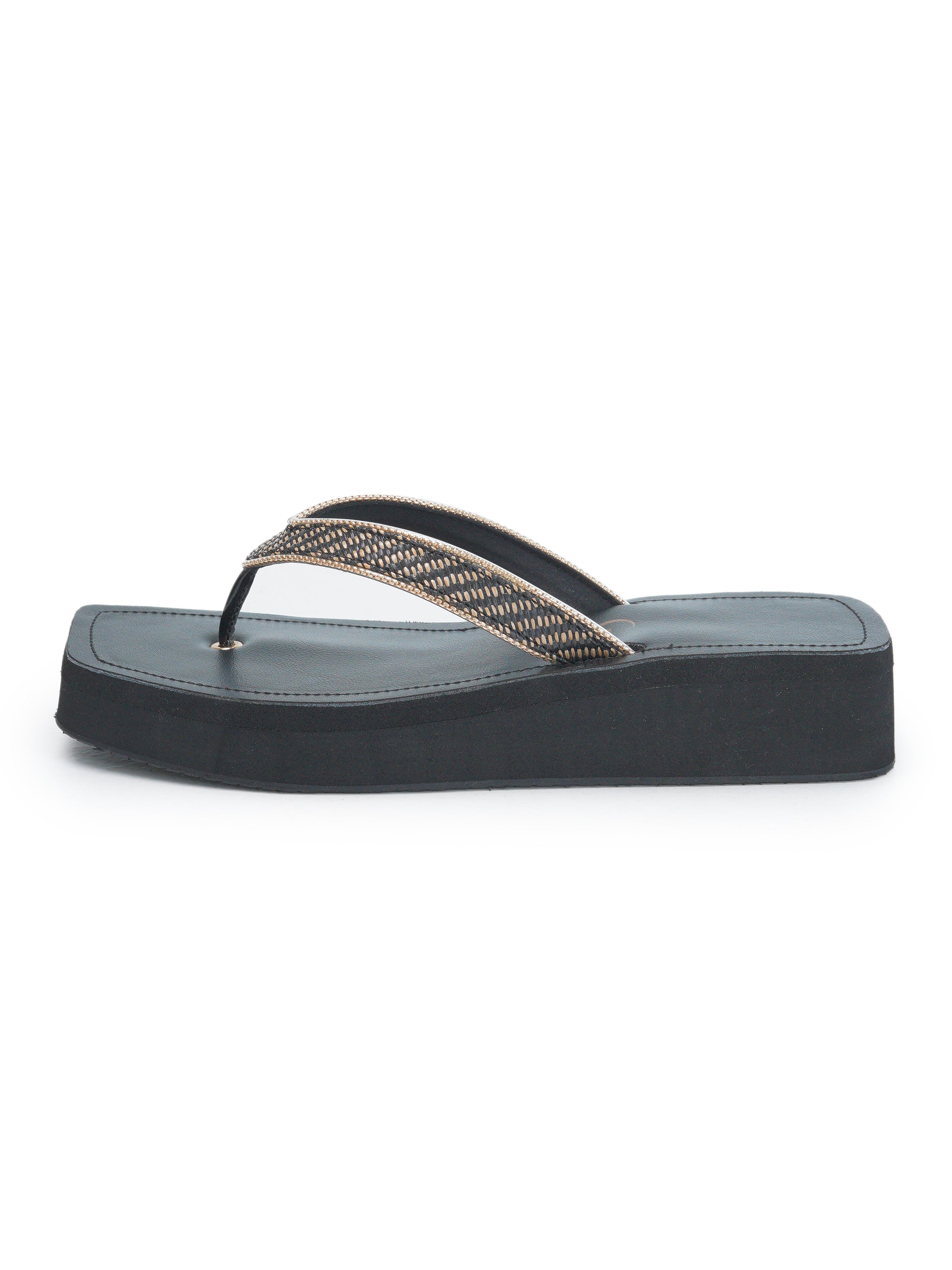 Threaded Patterned Wedges