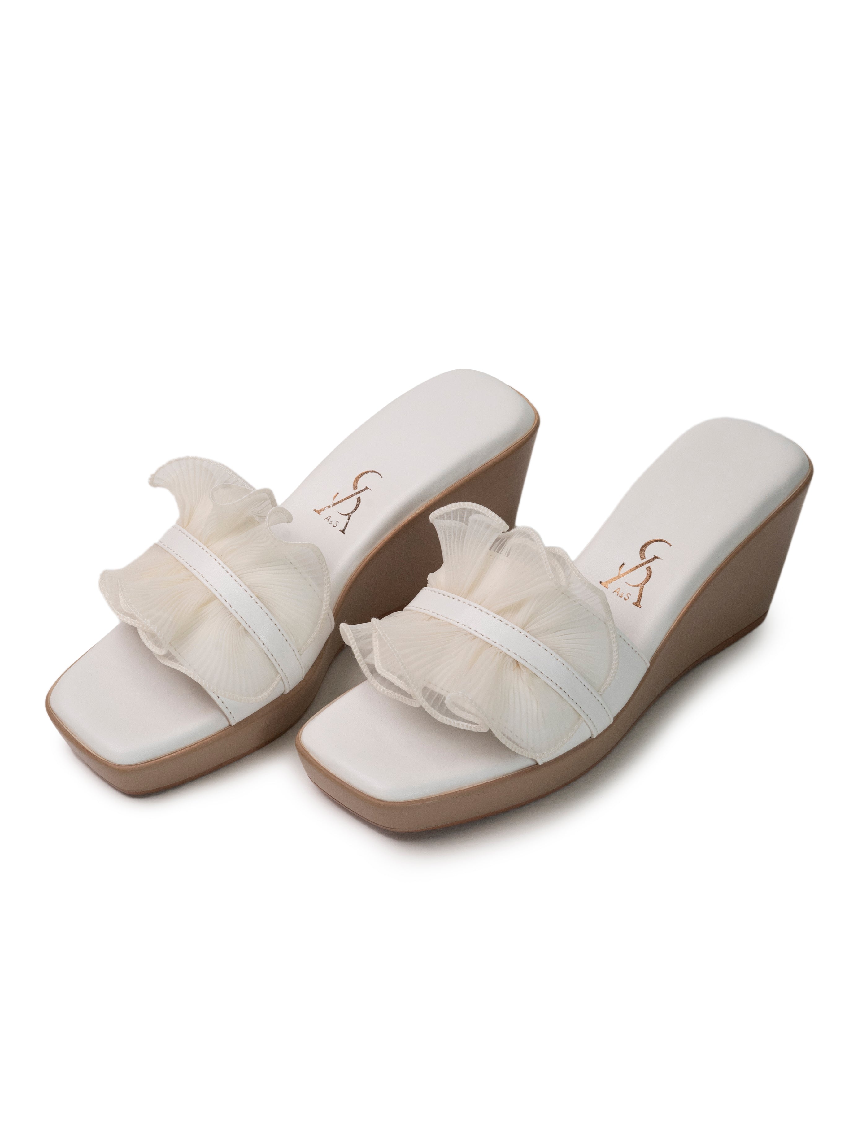 CRINKLED HIGH WEDGES