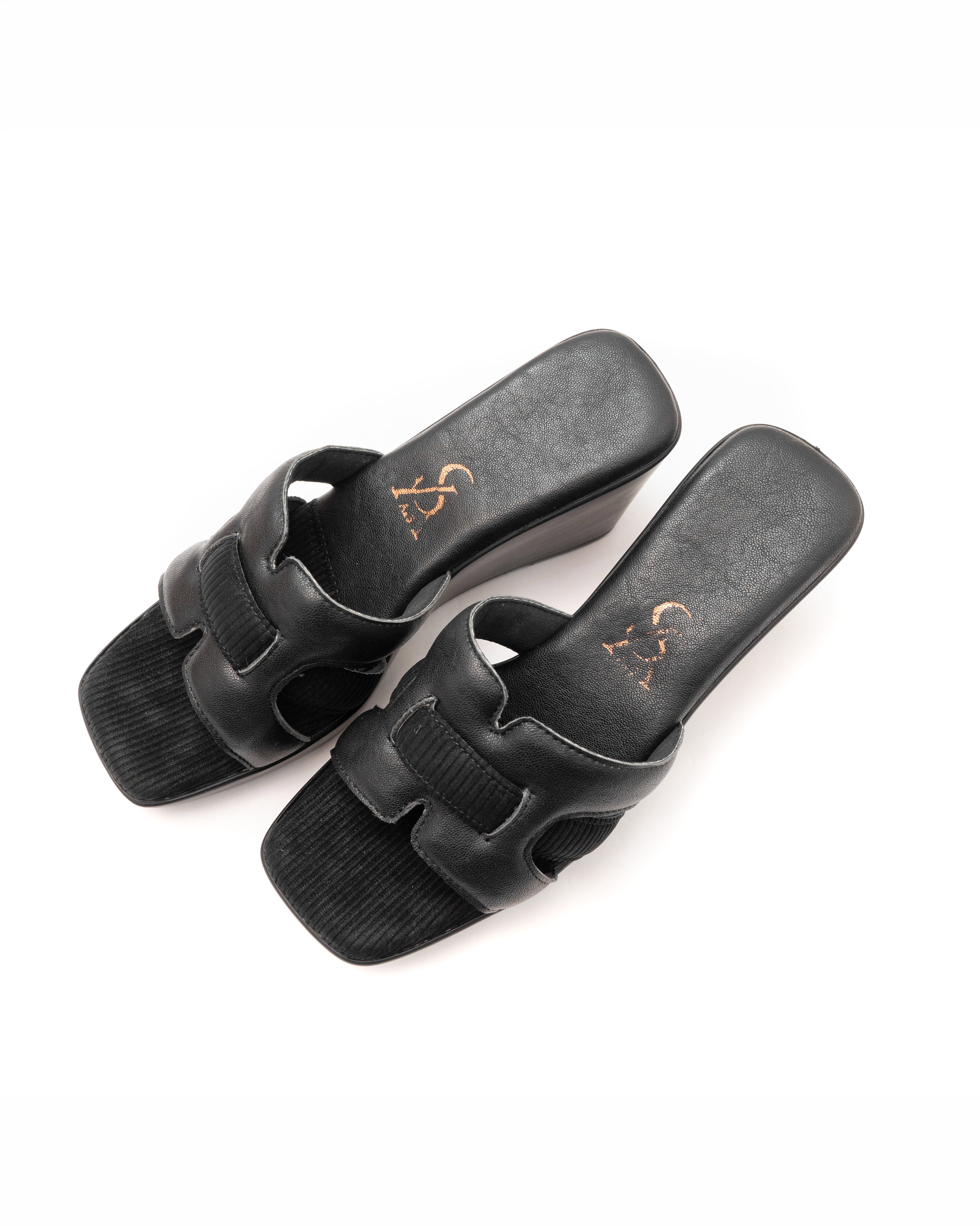 Fabric Detail Wedges