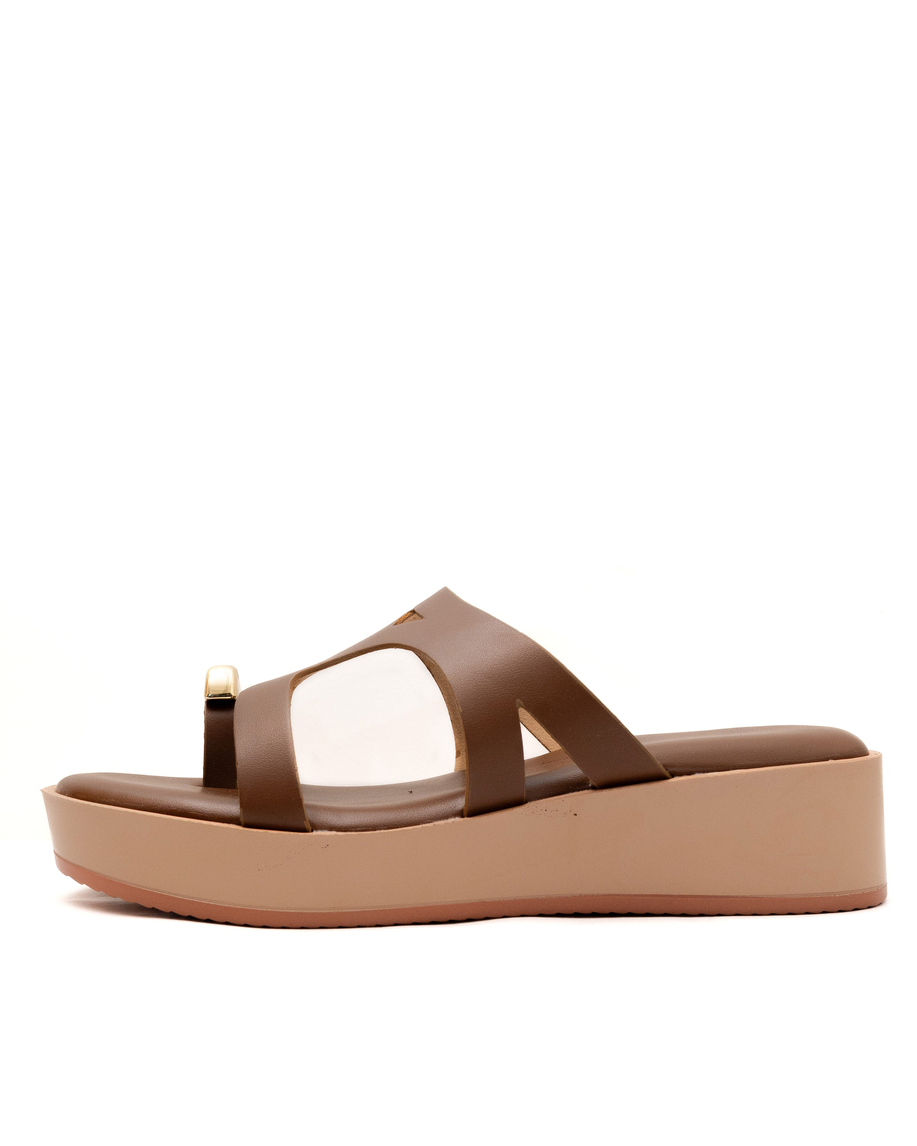Golden Toe Detail cutout Wedges