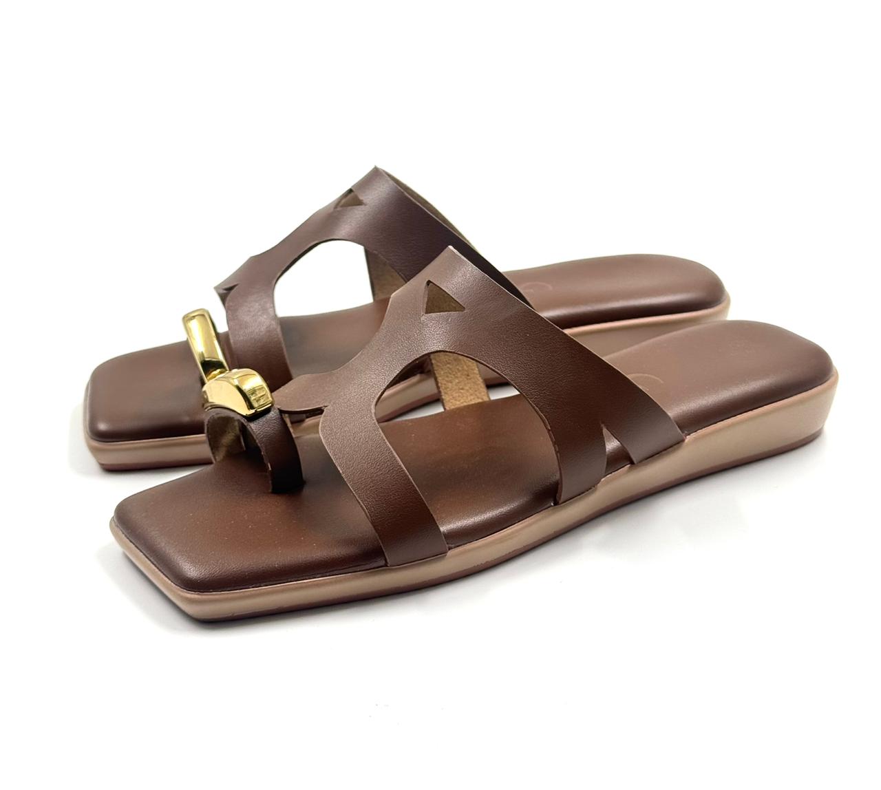 Metallic toe detail cushioned flats