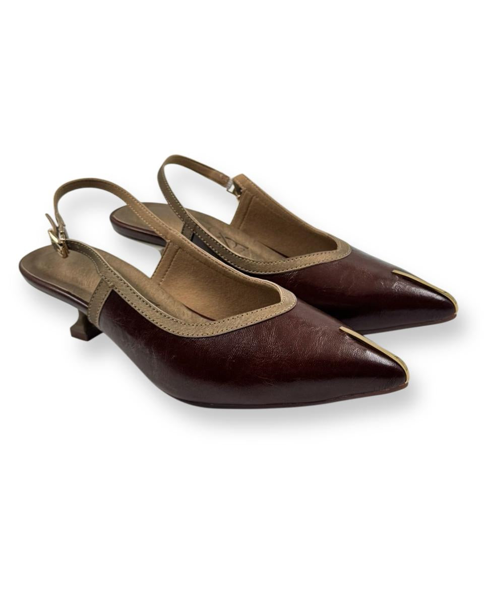 Stilleto slingback kitten heels