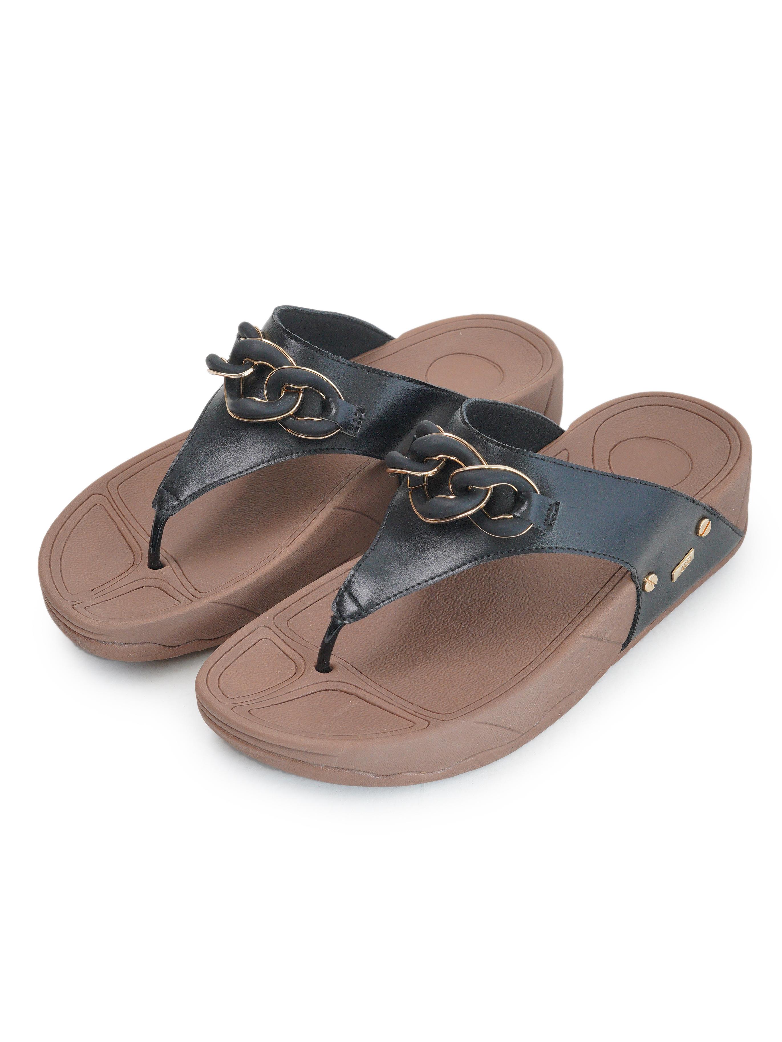Chain Detail Flip Flops