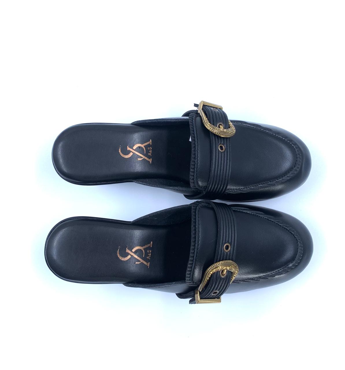 Antique Buckle Detail Wedges