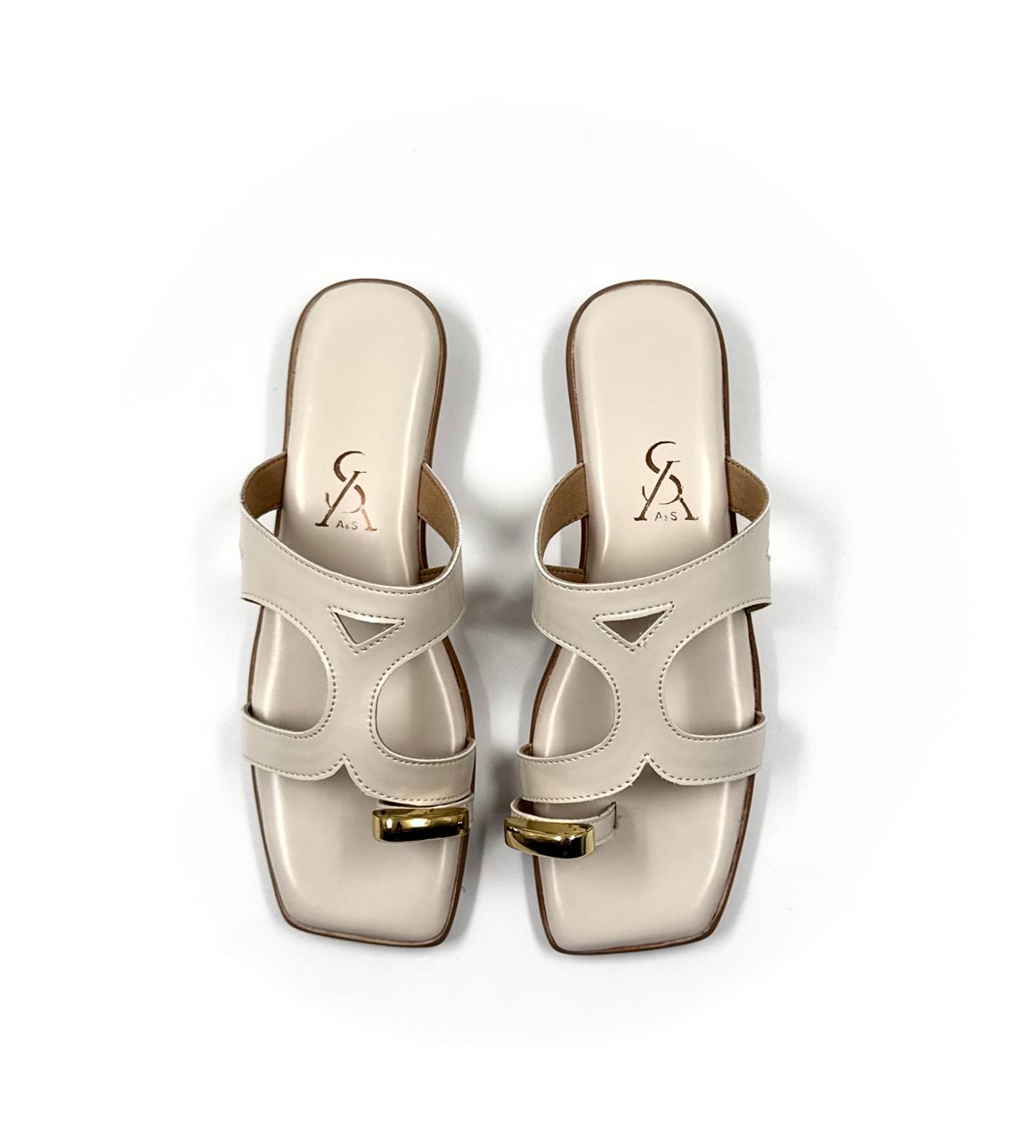 Metallic toe detail cushioned flats