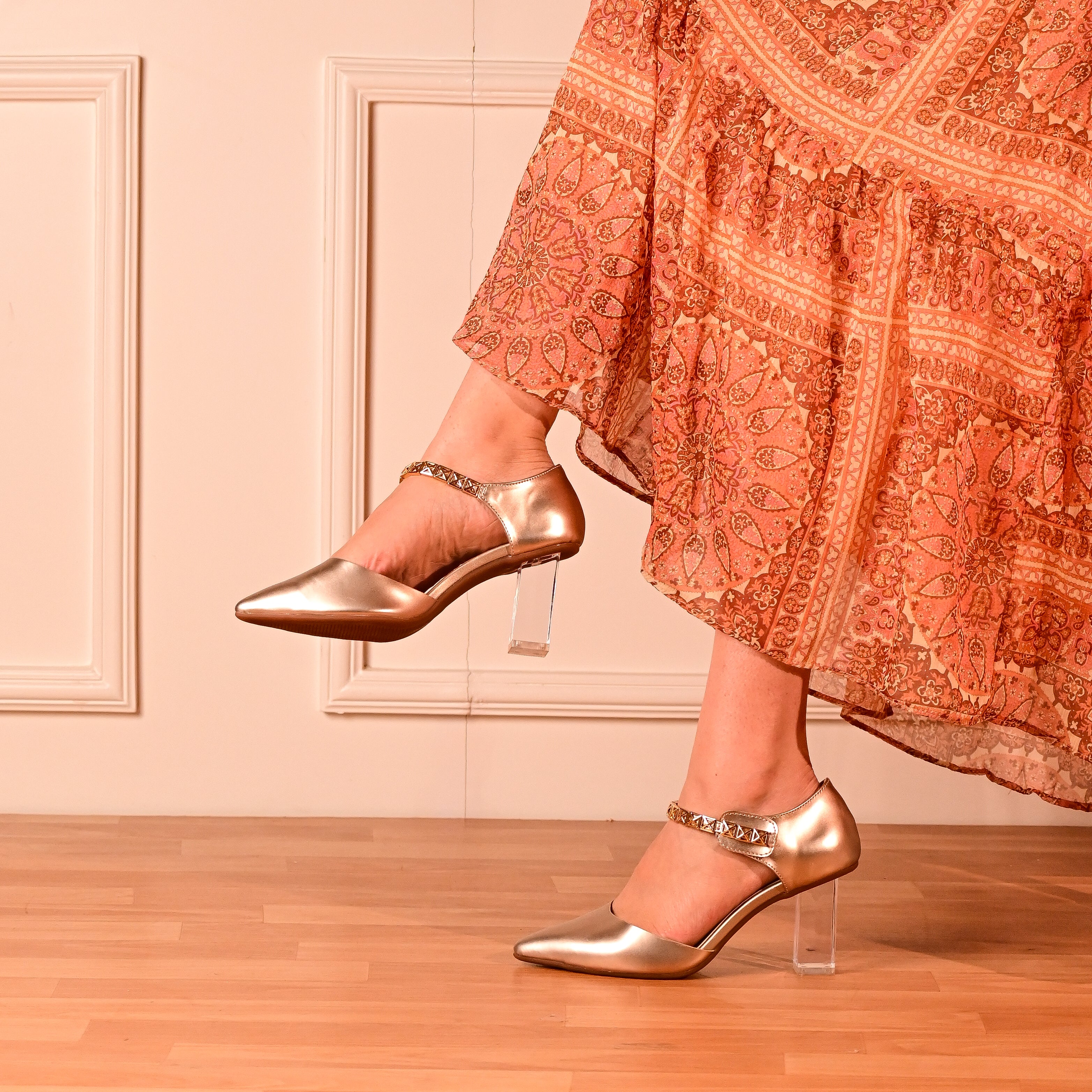 METAL ANKLE STRAP GLASS HEELS PUMPS