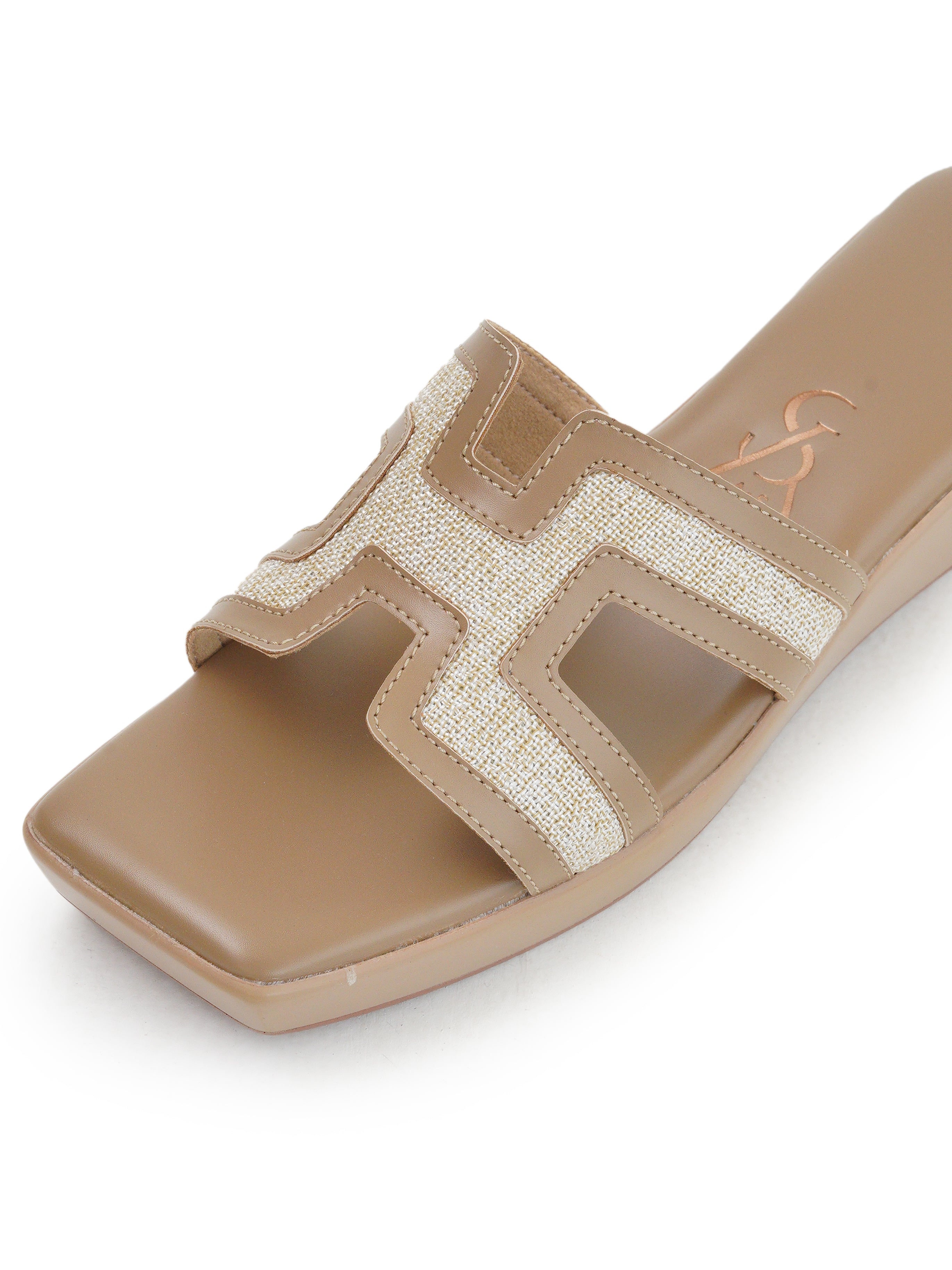 Cut out low wedges