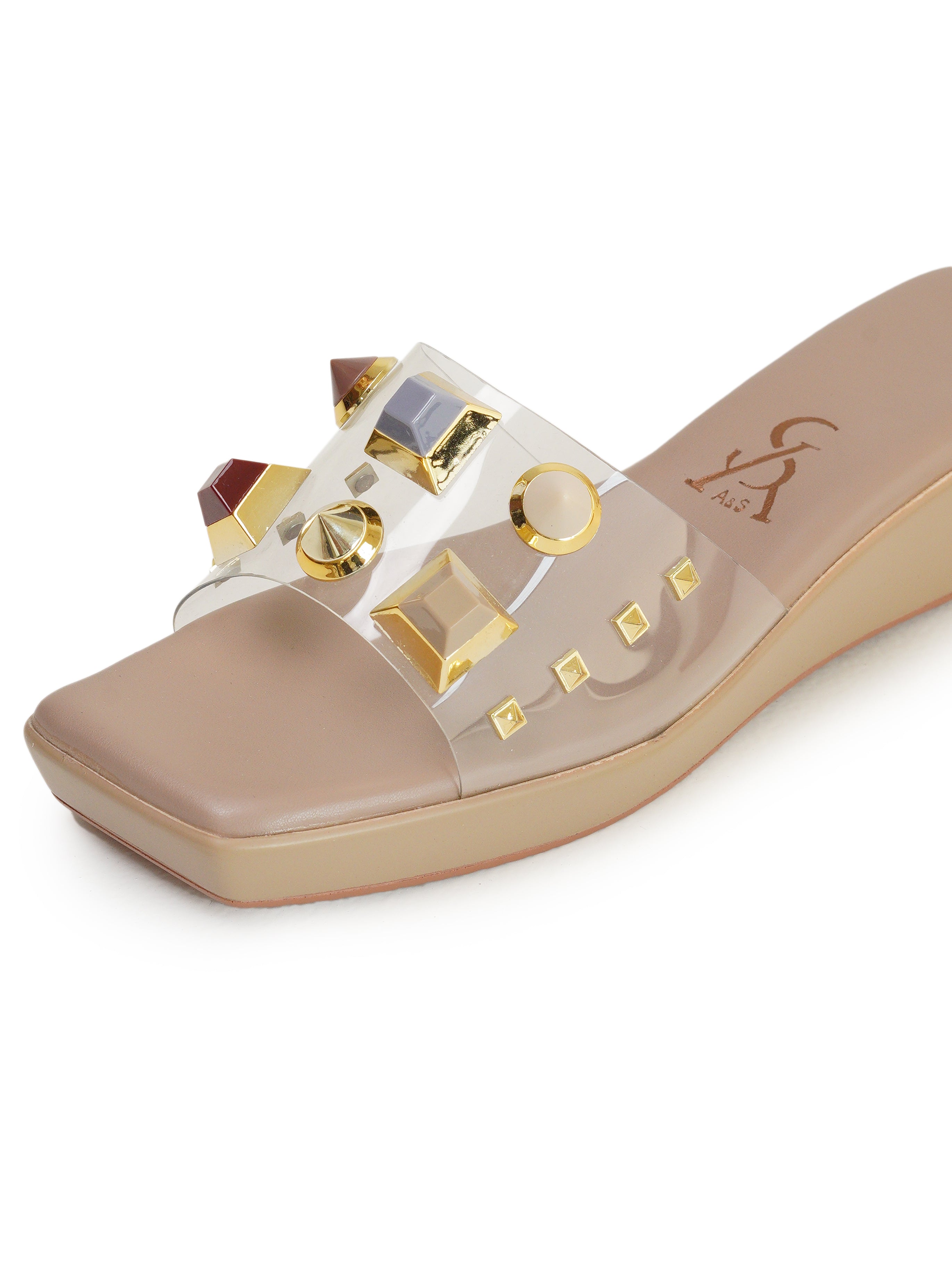 Studded vinyl wedges