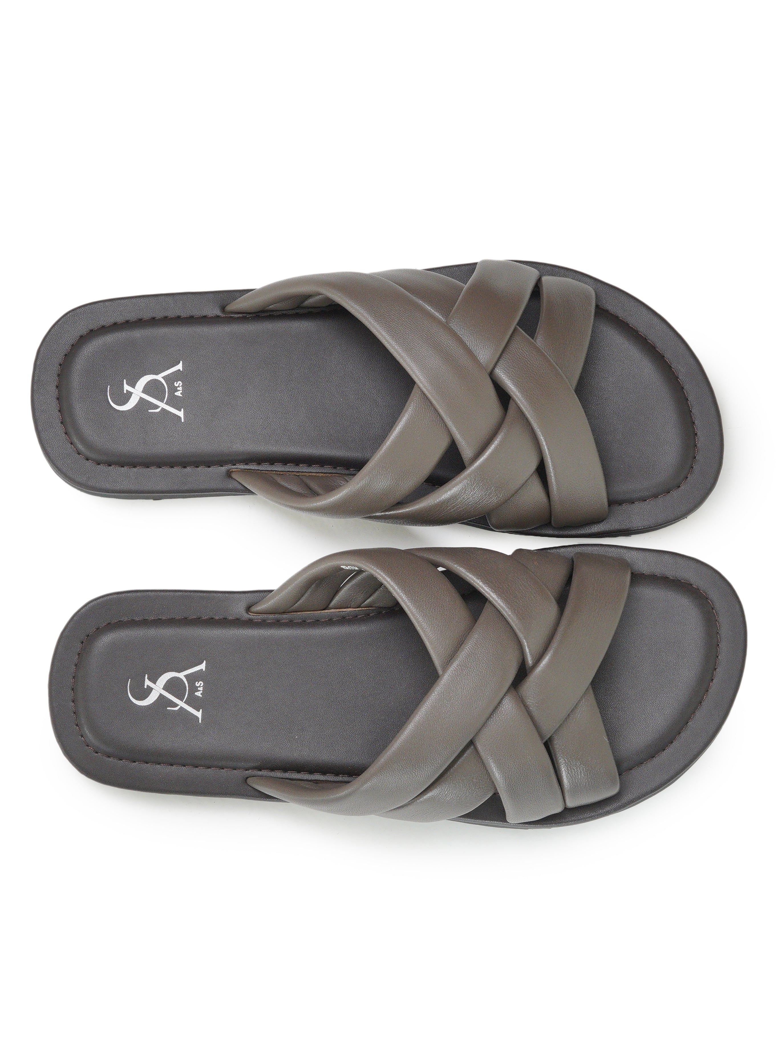 Woven leather slip-on sandals
