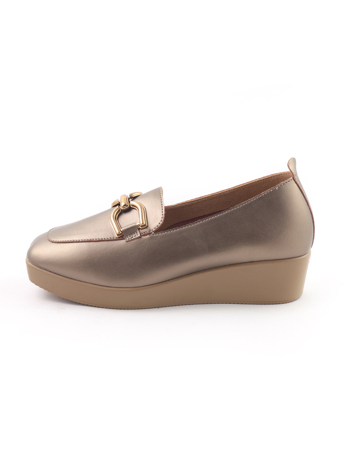 Interlock Chain Detail Loafers