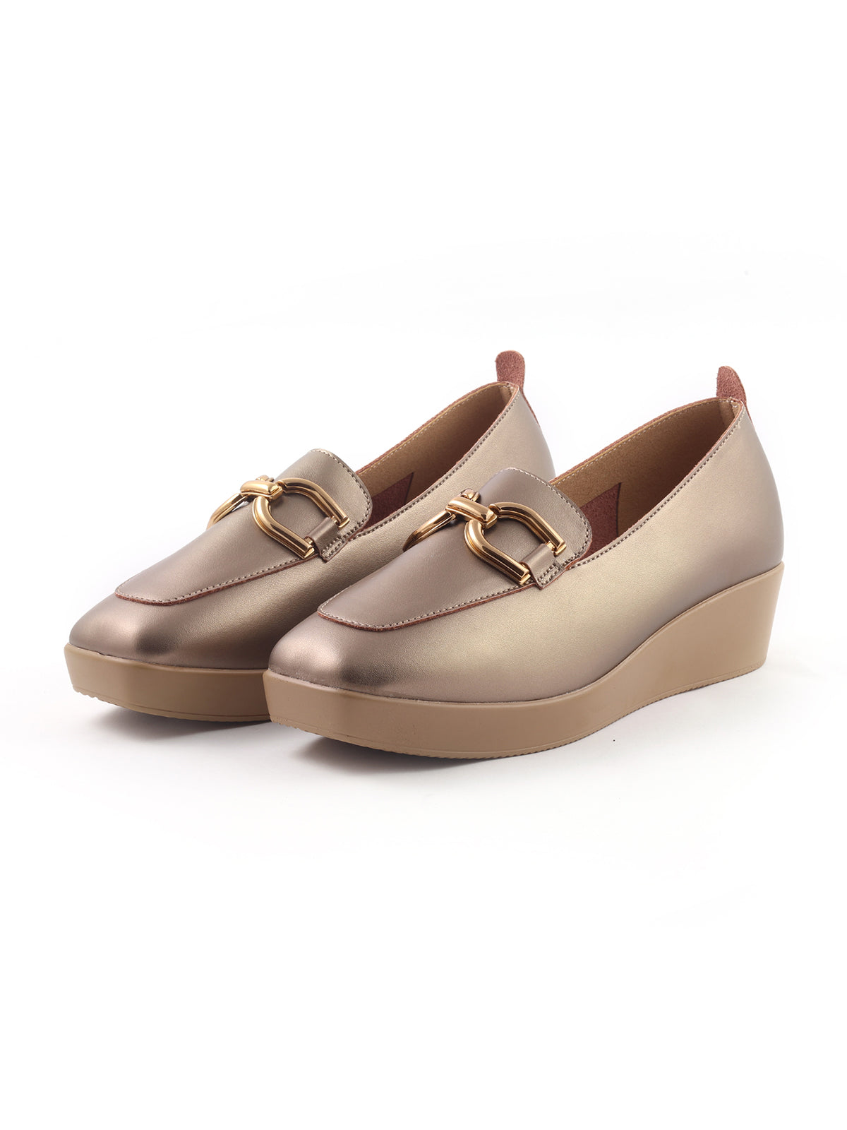 Interlock Chain Detail Loafers