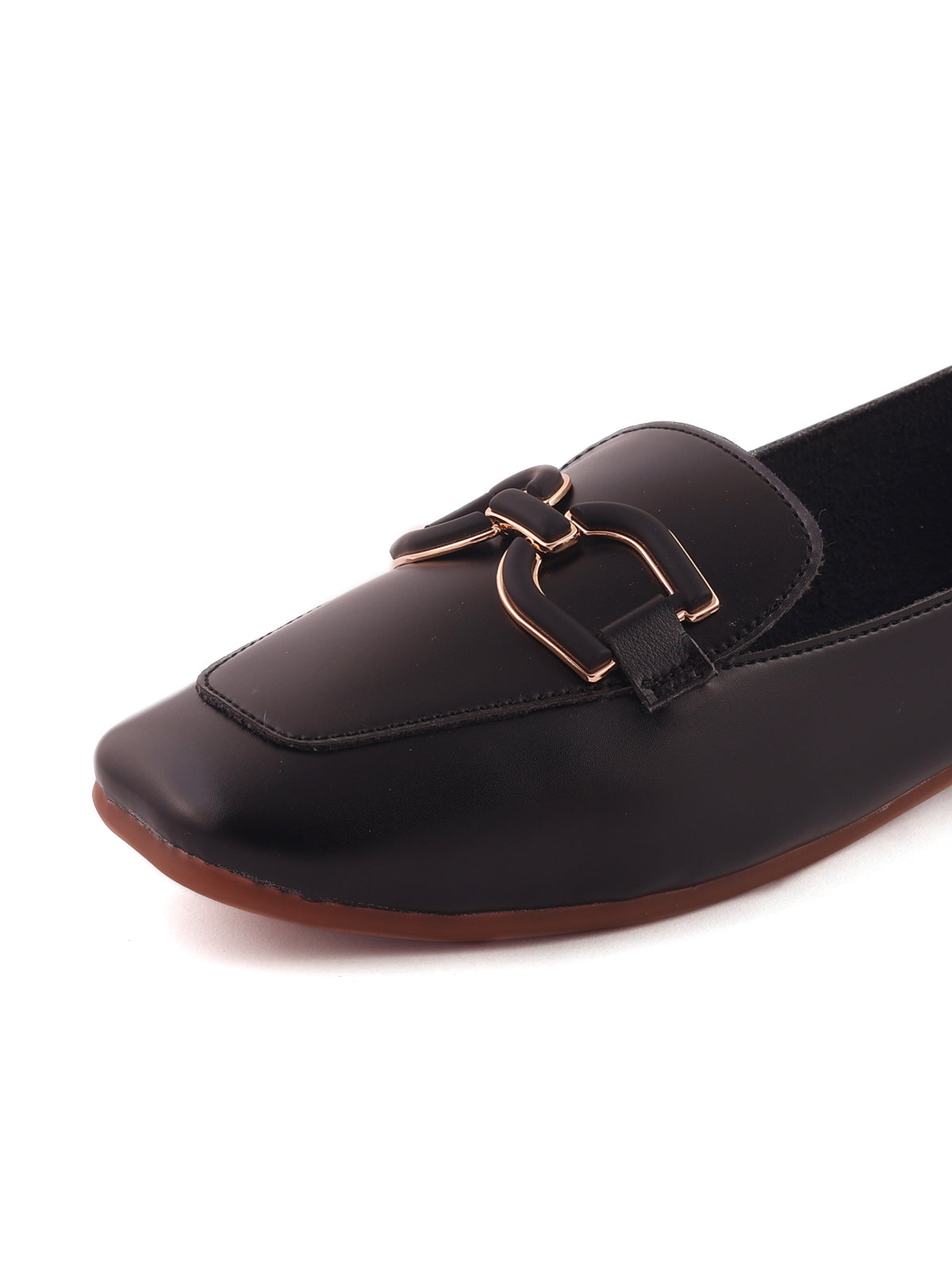 Interlock Chain Detail Flat Loafers