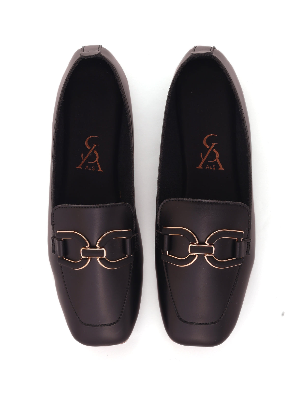 Interlock Chain Detail Flat Loafers