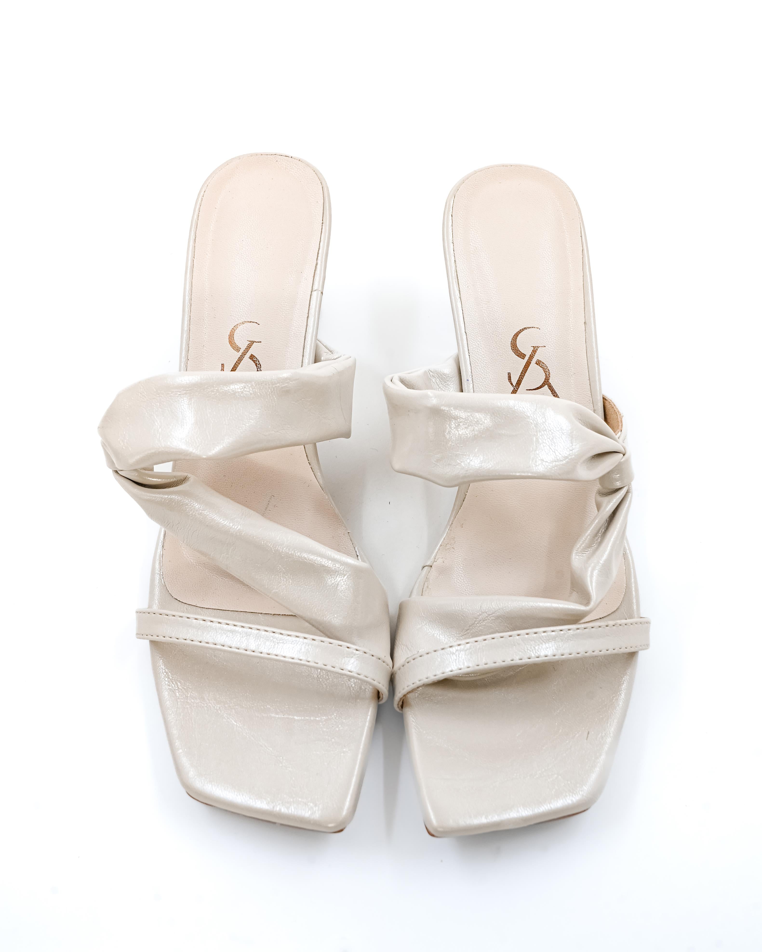 Knotted Strap Detail Kitten Heels