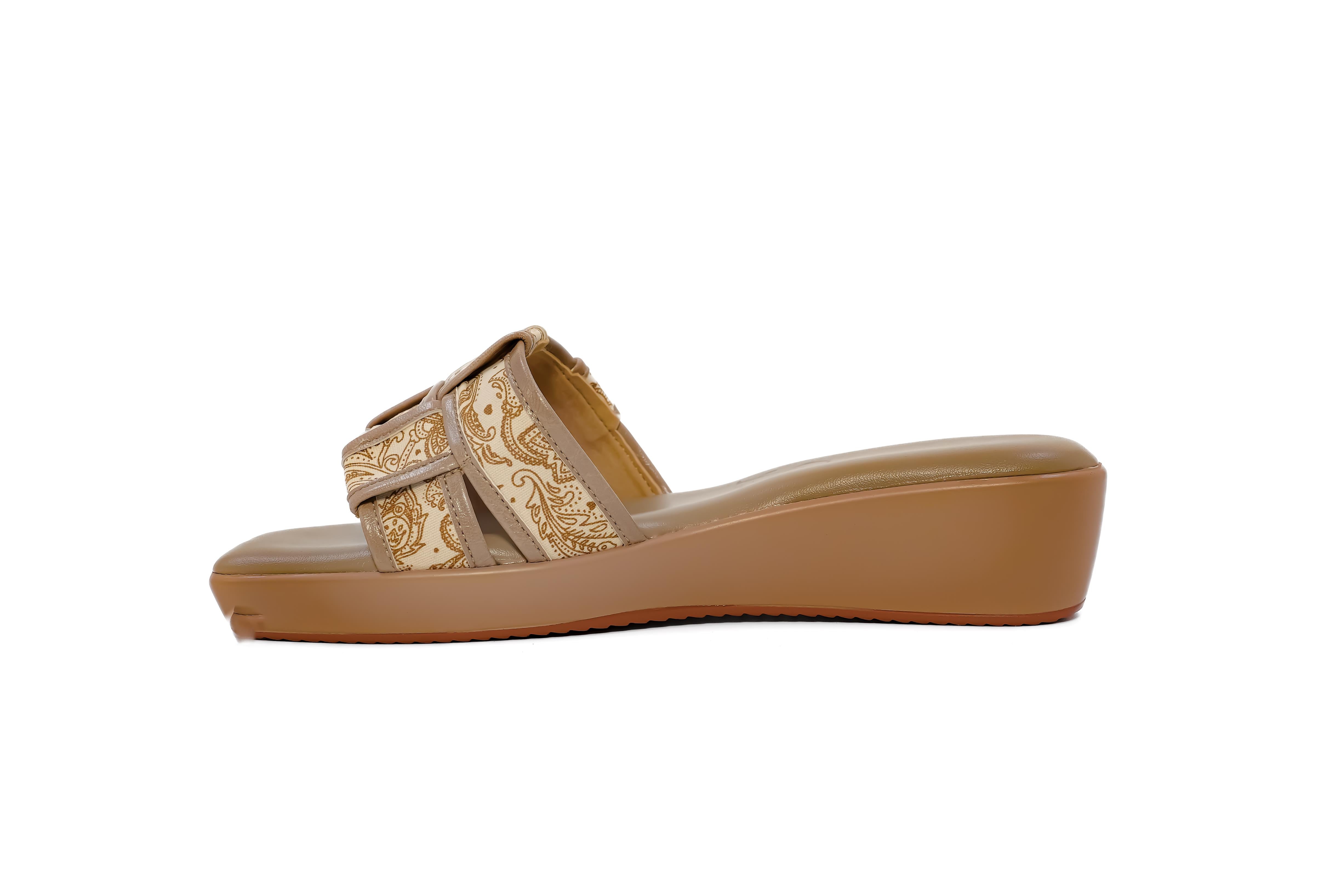 Printed Cutout Wedges