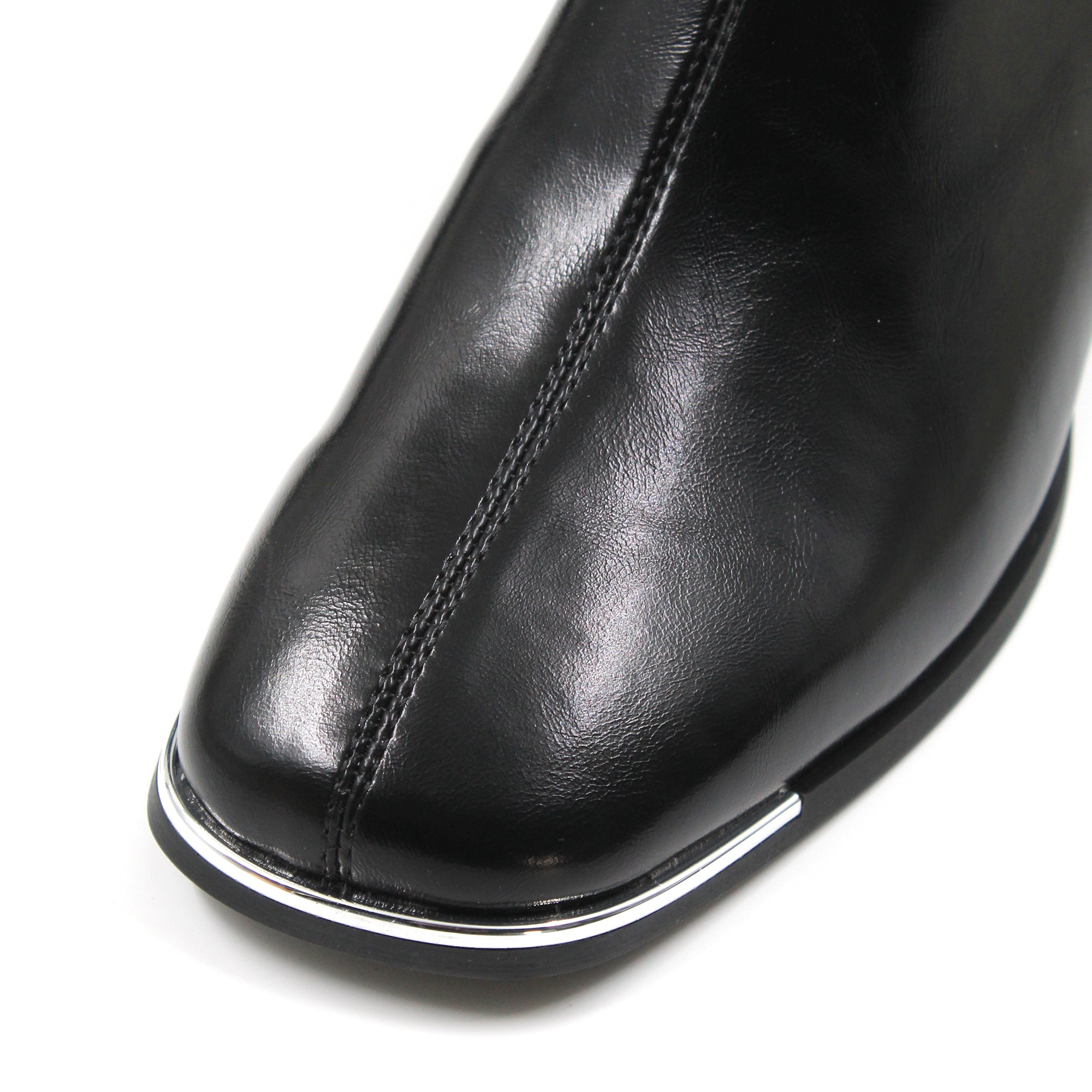 Metallic detailed long boots