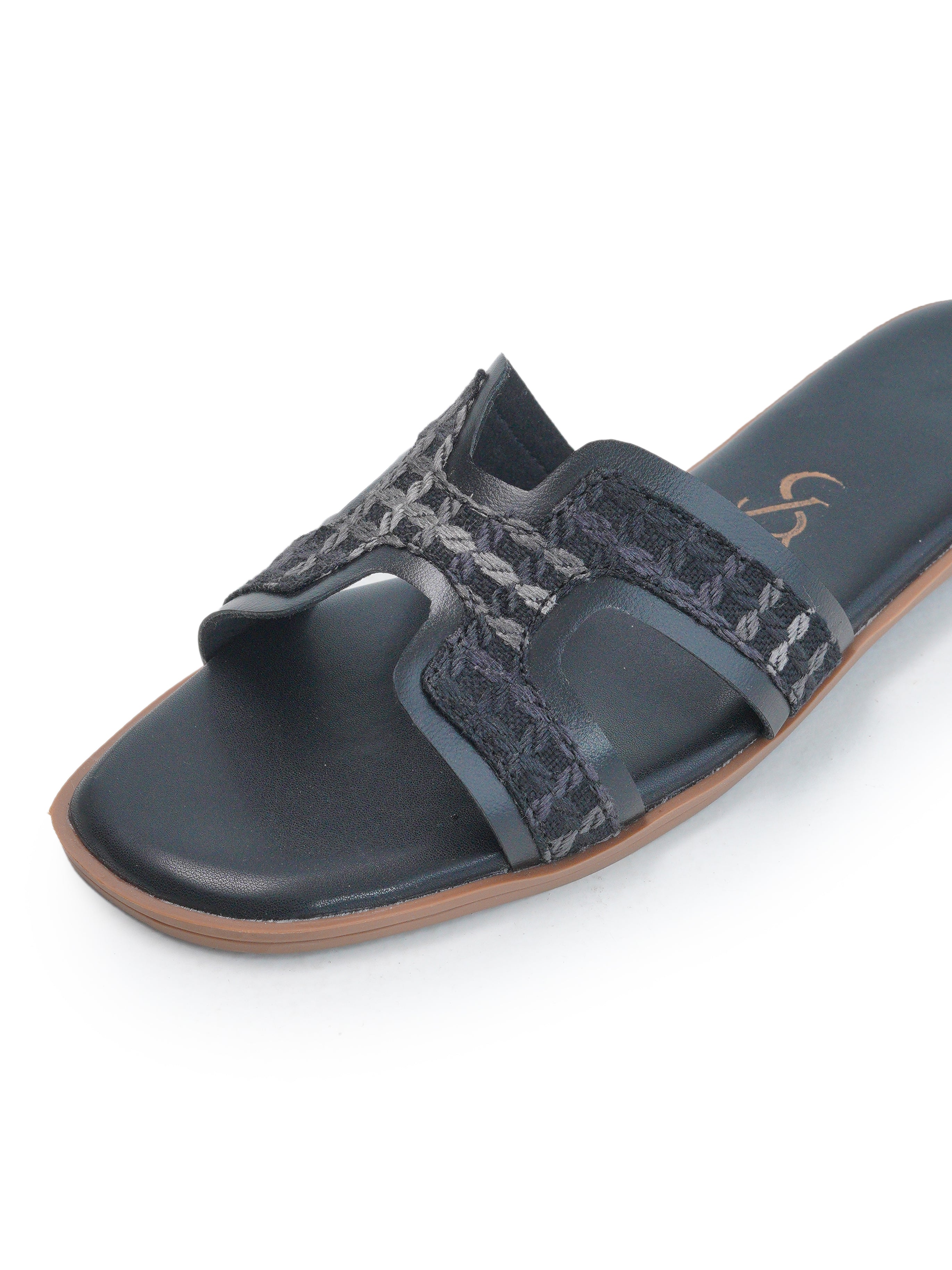 Embroidered Cutout Detail Flats
