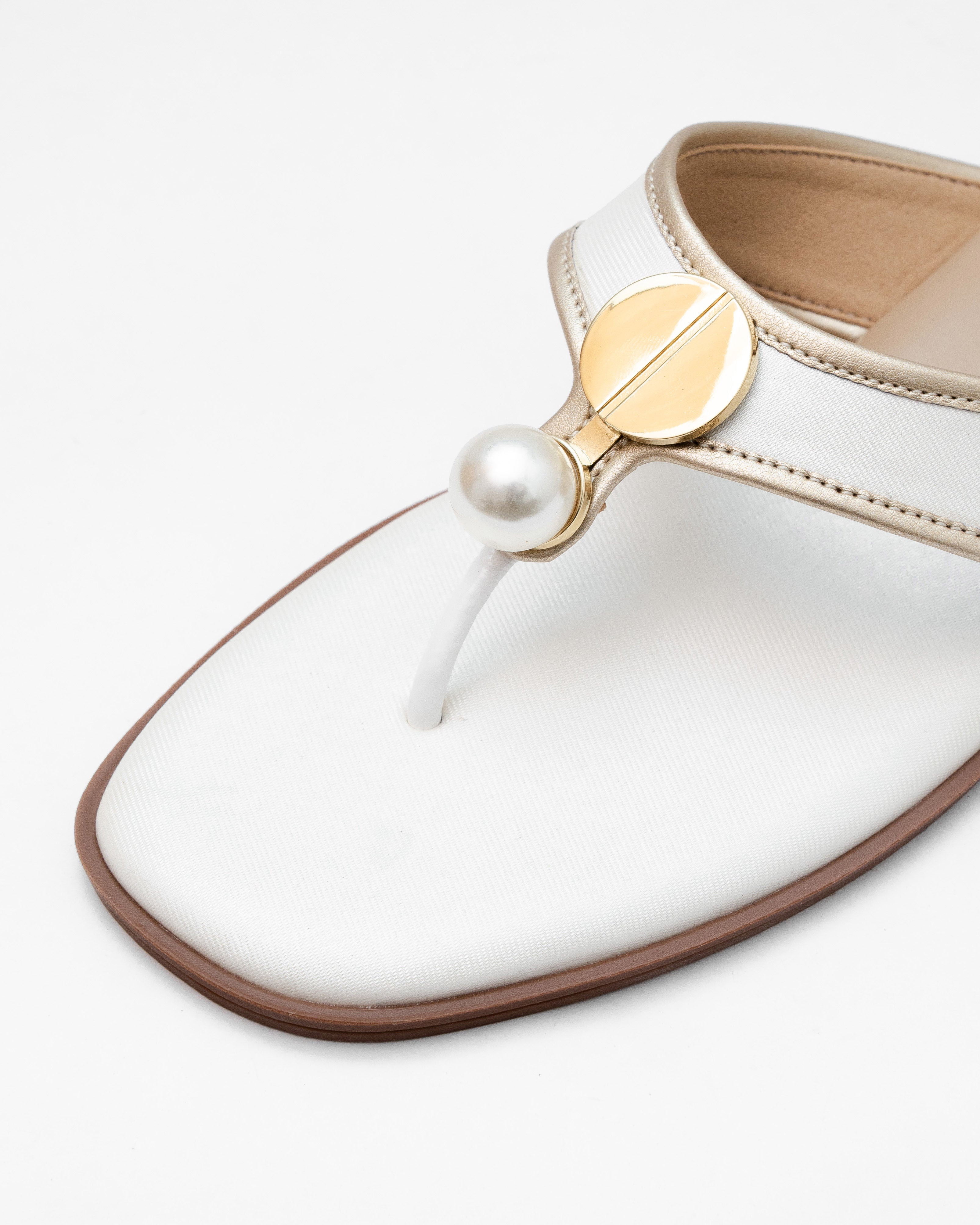 Pearl Strap Detail Flip Flop