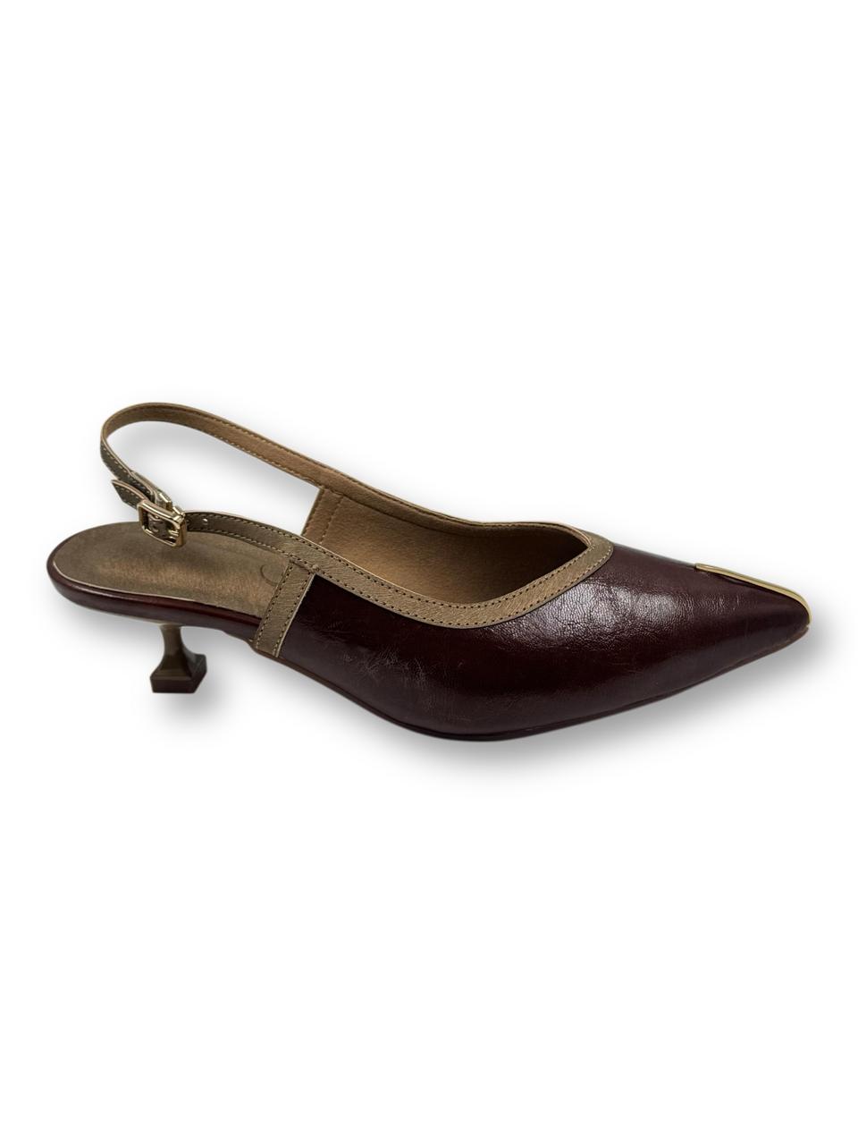 Stilleto slingback kitten heels