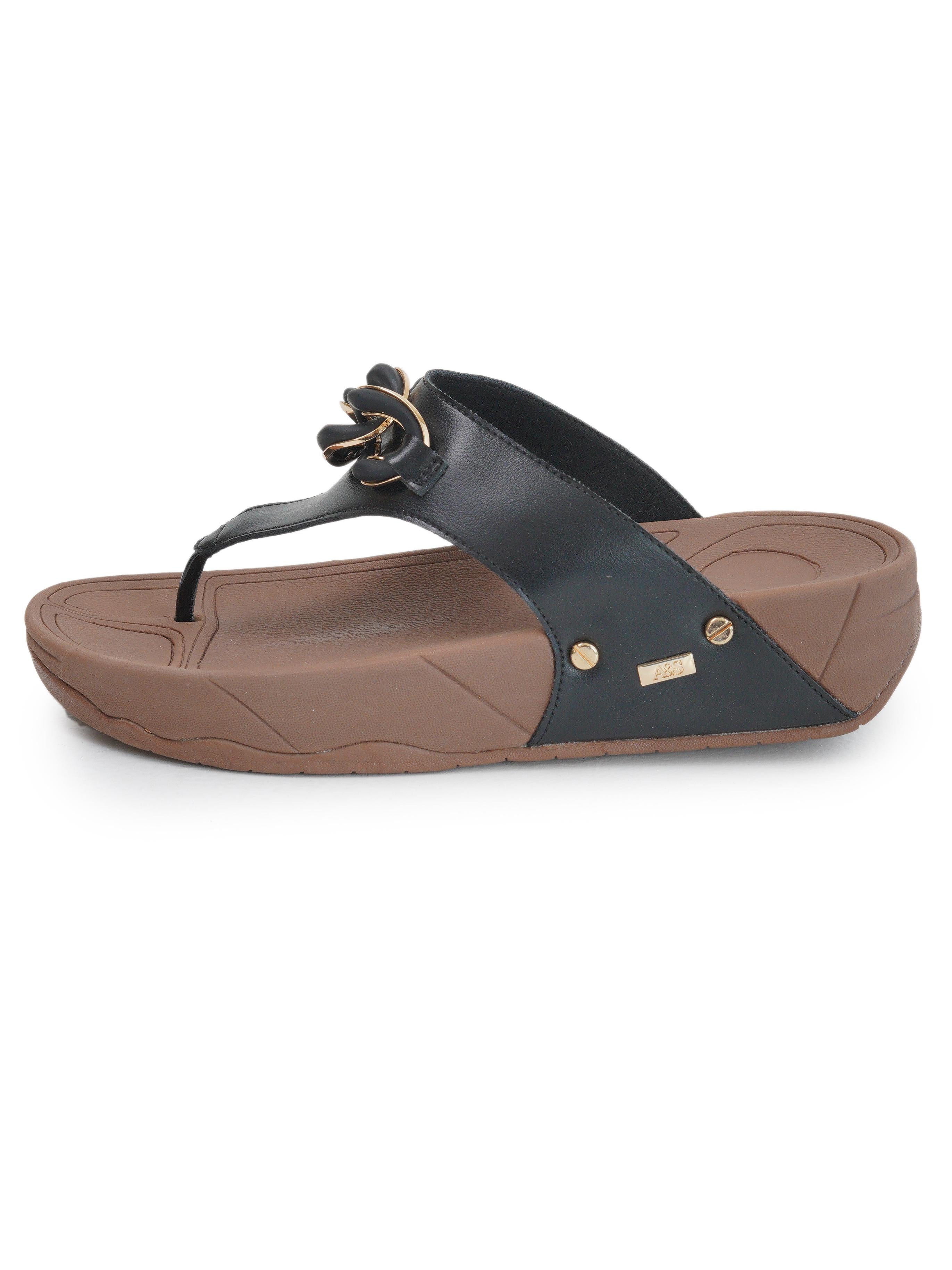 Chain Detail Flip Flops
