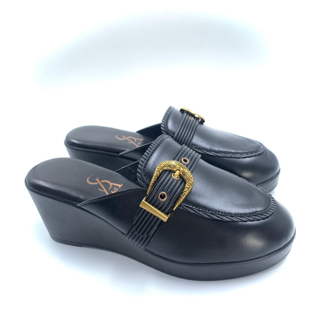 Antique Buckle Detail Wedges