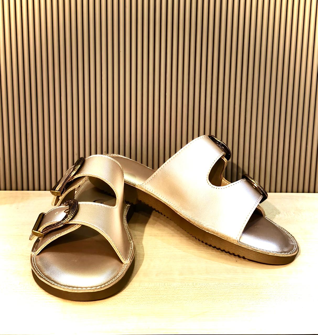 Antique buckle detail slip on