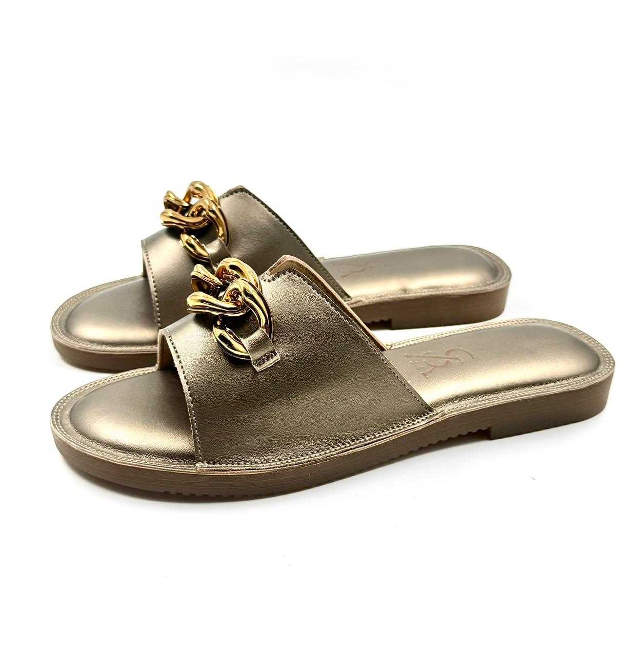 Golden Chain Detail Flats