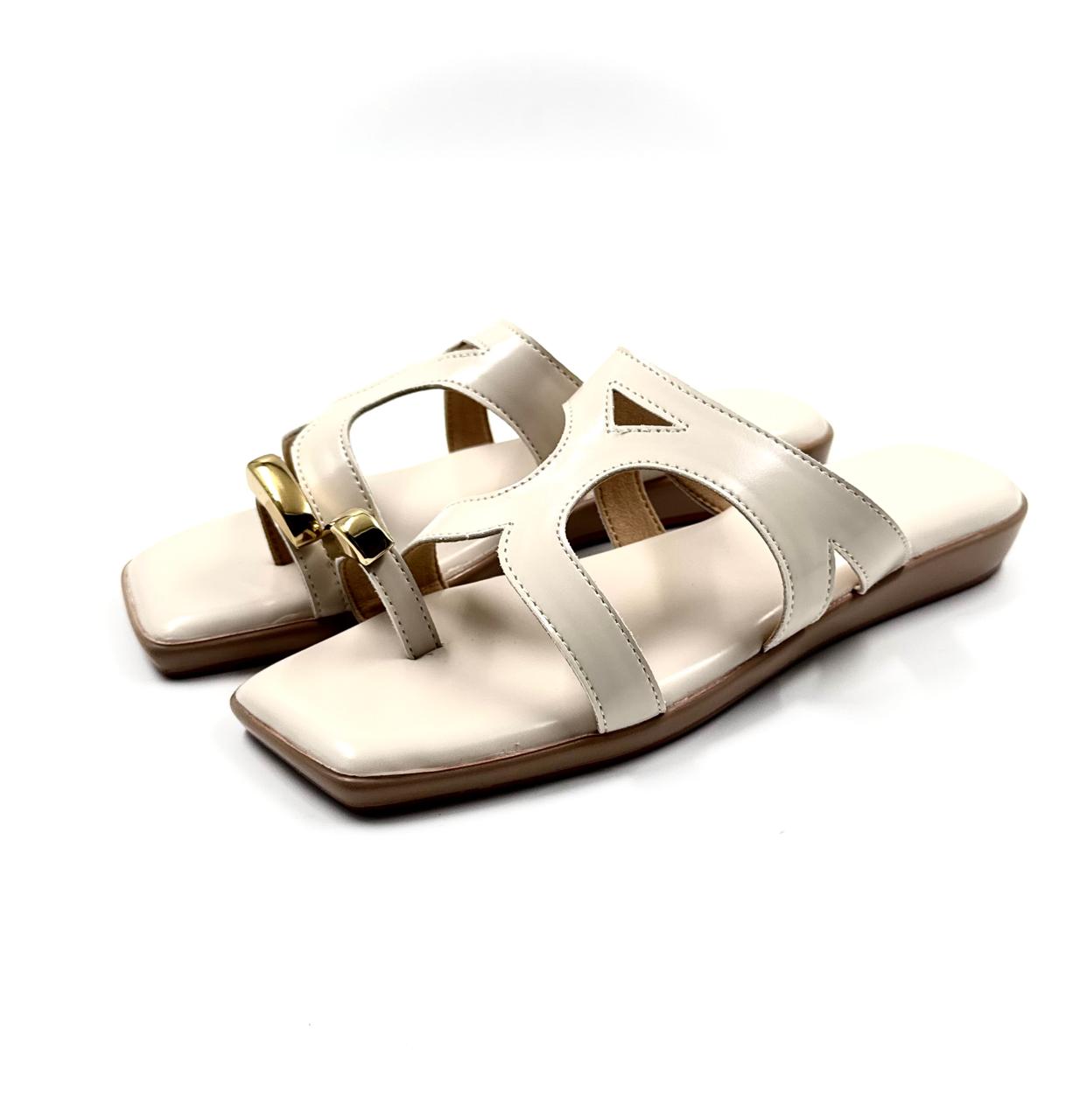 Metallic toe detail cushioned flats